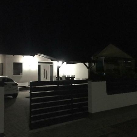 Tisza Dream Apartman Tiszakécske Exteriör bild