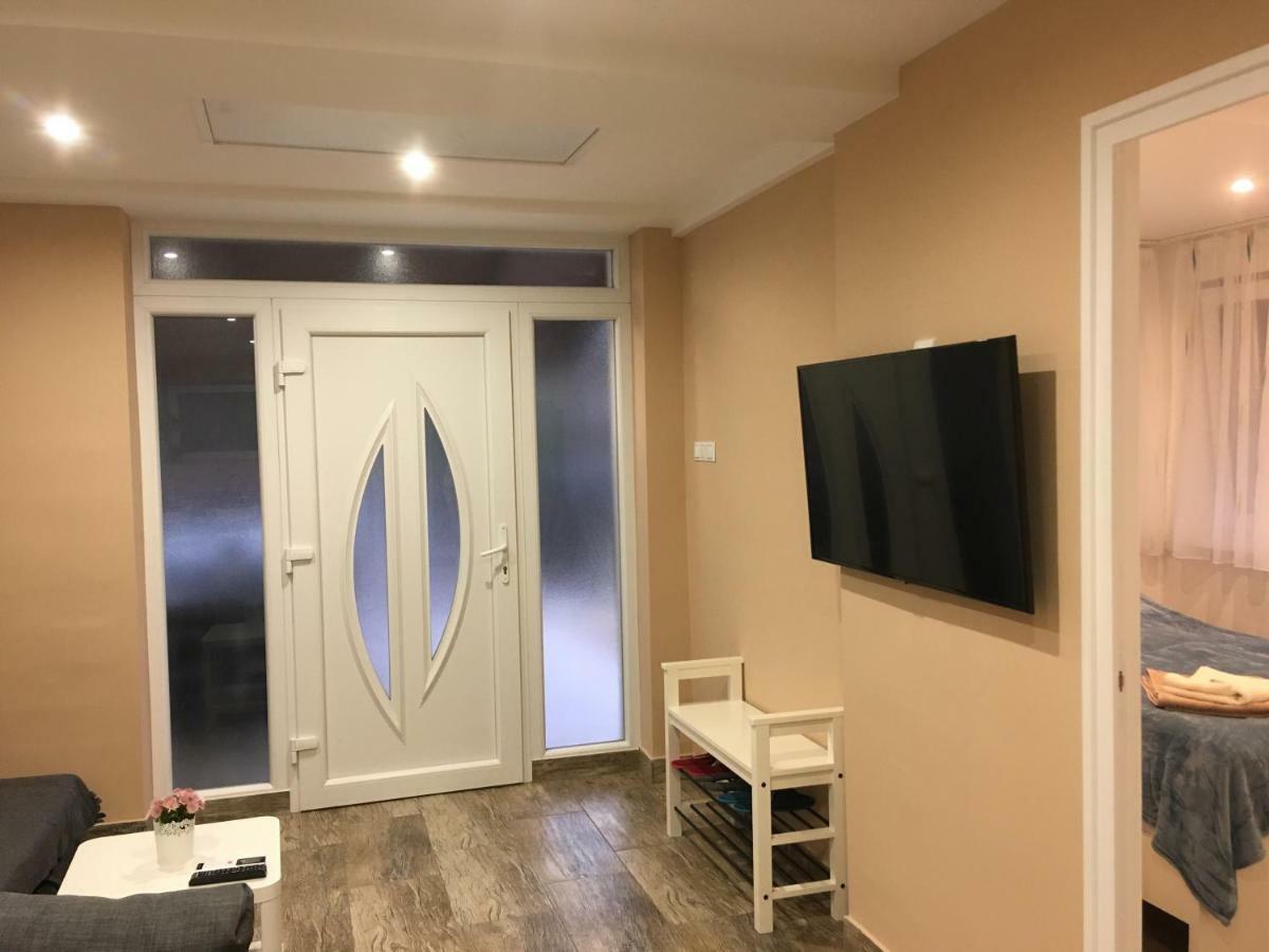 Tisza Dream Apartman Tiszakécske Exteriör bild